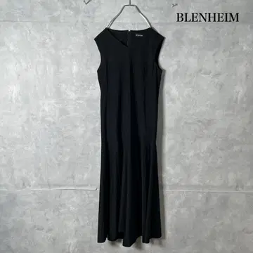 BLENHEIM 테일 컷 원피스 정가 28600 N1129
