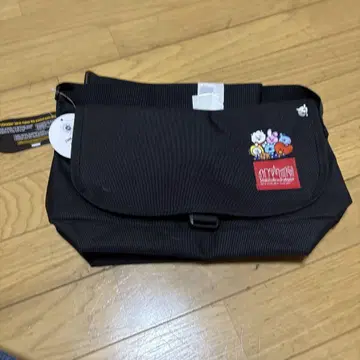 Manhattan BTS 숄더백