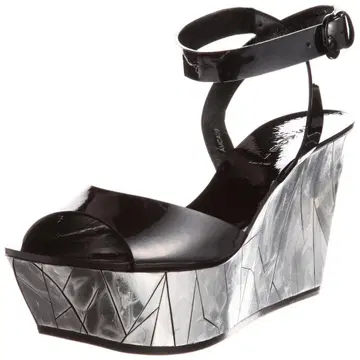 새상품 CASADEI 카사데이 통굽 샌들 거울 스트랩 24.5cm