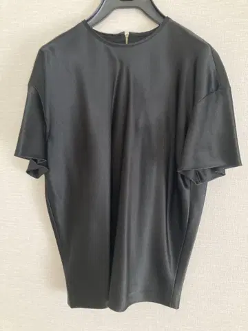 드로어 실크 블라우스