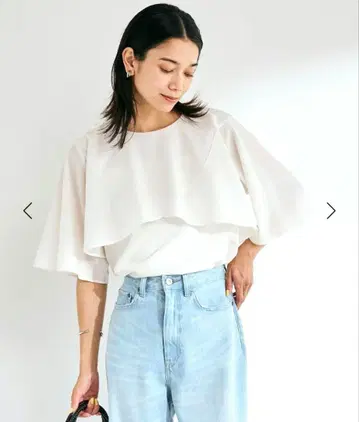 유나이티드 애로우즈 프릴 반팔 화이트 택 포함 새상품 M