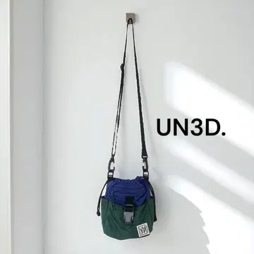 UN3D. 안스 리드 나일론 숄더백 블루
