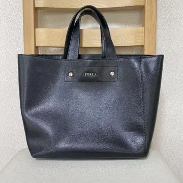 FURLA 블랙 가죽 토트백