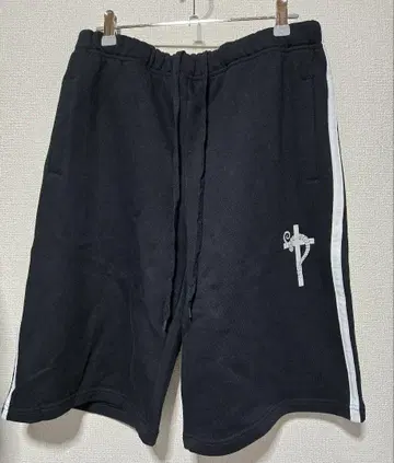 HYDE INSIDE HALF PANTS (블랙) M 사이즈