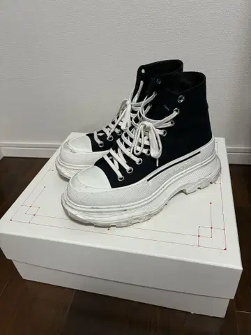 ALEXANDER MCQUEEN TreadSlick 가격 인하 가능!