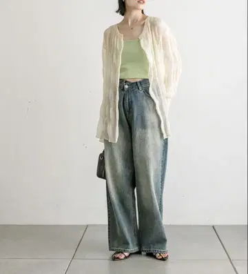 mystic 시어 블라우스