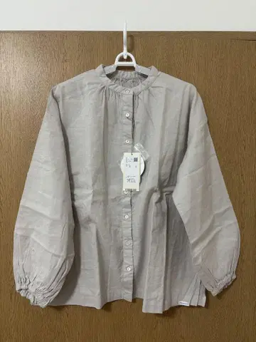 nest robe 택 포함 미사용품 그레이 긴팔 셔츠