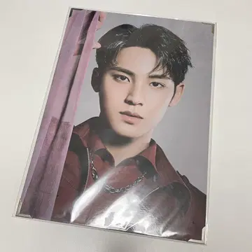 SEVENTEEN 민규 power of love 프리미엄 사진