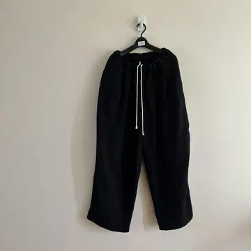 새상품급 린넨 캔버스 2턱 이지 팬츠 ARTE POVERA