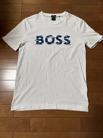 BOSS 화이트 로고 티셔츠