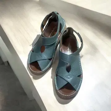 Marmelo 크로스 스트랩 오픈토 샌들 23cm