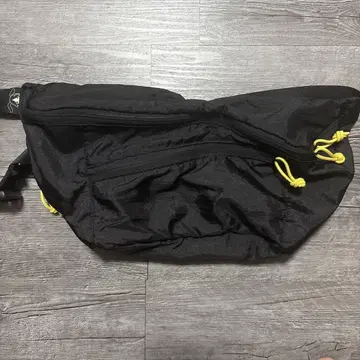 히로유키의 초합리적인 파라슈트 웨스트 파우치