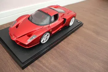 HOT WHEELS 1/18 미니카 Enzo Ferrari
