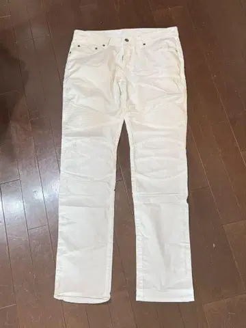 EPOCA UOMO 화이트 스트레이트 팬츠