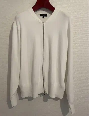 띠어리 접촉 냉감 화이트 워셔블 L 집업 긴팔