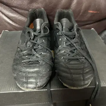 Mizuno Monarcida Red 블랙 스파이크 슈즈 23.0