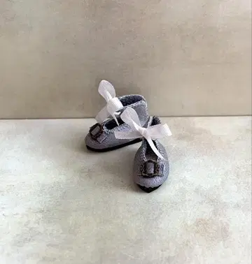*미니욘네트 씨를 위한 작은 천연 가죽 신발*