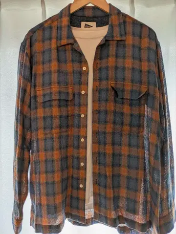 Pilgrim Surf+Supply 옴브레 체크 셔츠