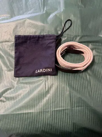 LARDINI 메쉬 벨트 수납 봉투 포함