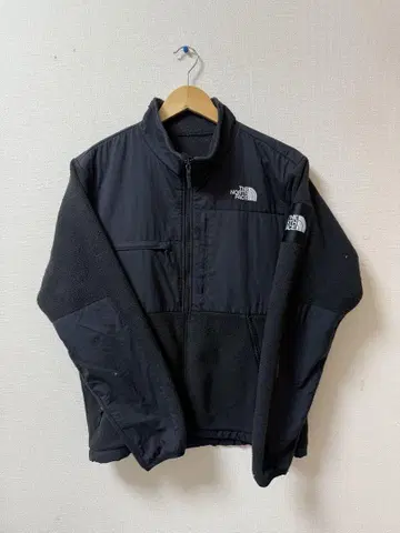 인기 상품] The North Face 블랙 플리스 NA71951