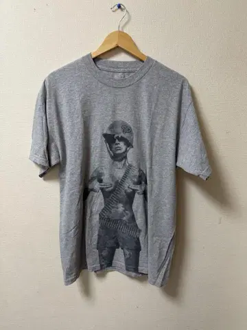 TITS 프린트 티셔츠 L