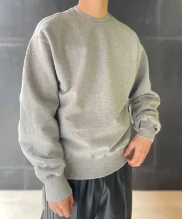 Toironier 토이로니에 Mods Sweat 모드 맨투맨
