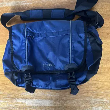 L.L.Bean 네이비 숄더백