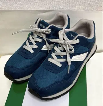 WIMBLEDON 네이비 스니커즈 24.5cm