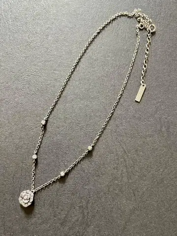 ANNA SUI SV925 로즈 목걸이 안나수이