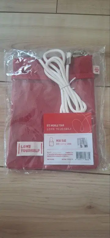 LOVE YOURSELF MINI BAG 레드