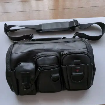 BLANEY TACTICAL GEAR 숄더백 미사용 새상품