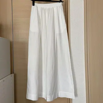 스카디 화이트 와이드 팬츠