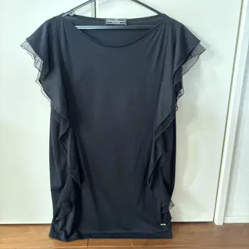 페라가모 여성용 상의 블랙 티셔츠 소매 레이스 페라가모
