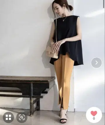 센터 프레스 슬릿 테이퍼드 팬츠