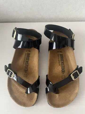 버켄스탁 샌들