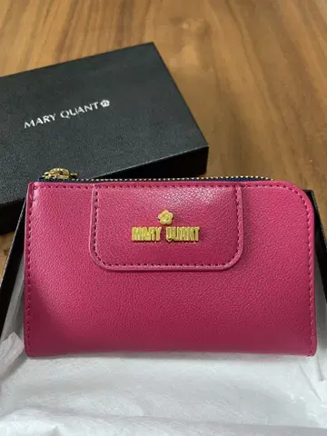 MARY QUANT 핑크 키케이스