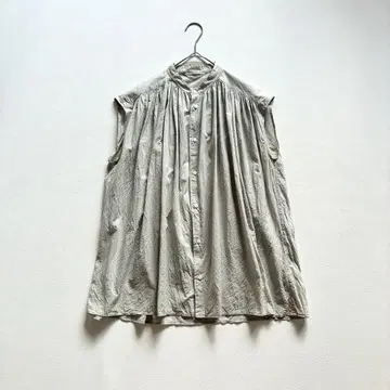 TOUJOURS 투주 플리츠 슬리브리스 셔츠 개더 그레이