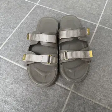 SUICOKE 그로그랭 샌들 Deuxieme Classe 별주