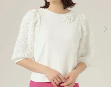 TOBECHIC 레이스 퍼프 슬리브 니트 상의 화이트 42 새상품급
