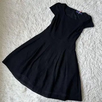 새상품급 엠즈 그레이시 원피스 반팔 플레어 A 라인 프렌치 슬리브 블랙