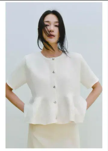 자라 페플럼 니트 자켓