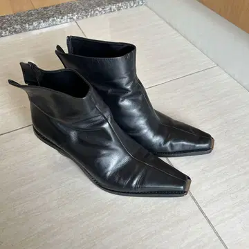 자라 블랙 스틸레토 부츠 38