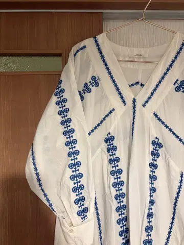 자수 화이트 롱 셔츠 원피스