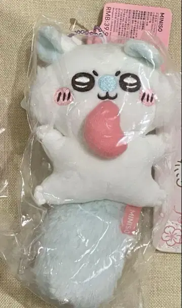 중국 한정판 miniso 치이카와 (먼작귀) 모몽가 봉제 인형 마스코트