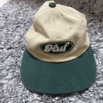 HUF 베이지 그린 캡