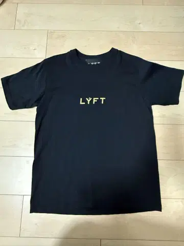 LYFT 한정판 티셔츠 사이즈 M