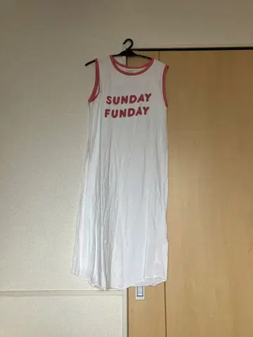 SUNDAY FUNDAY 슬리브리스 원피스 젤라또피케