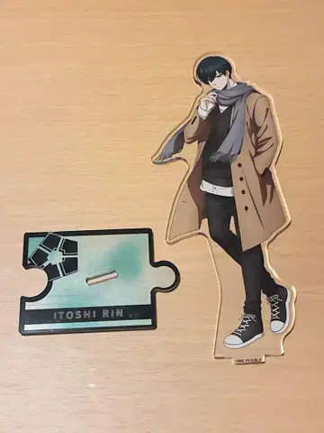 블루 록 아크릴 스탠드 라운드 원 이토시 린