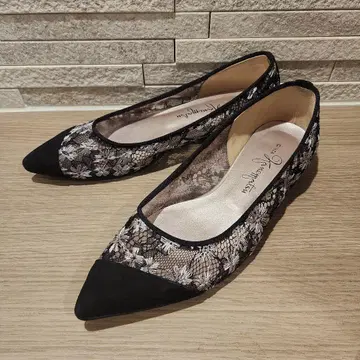 긴자 카네마츠 레이스 꽃무늬 펌프스 플랫슈즈 23.5cm