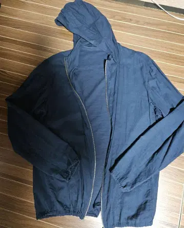 면 100 요건 레일 바바구리 네이비 얇은 소재의 후드티